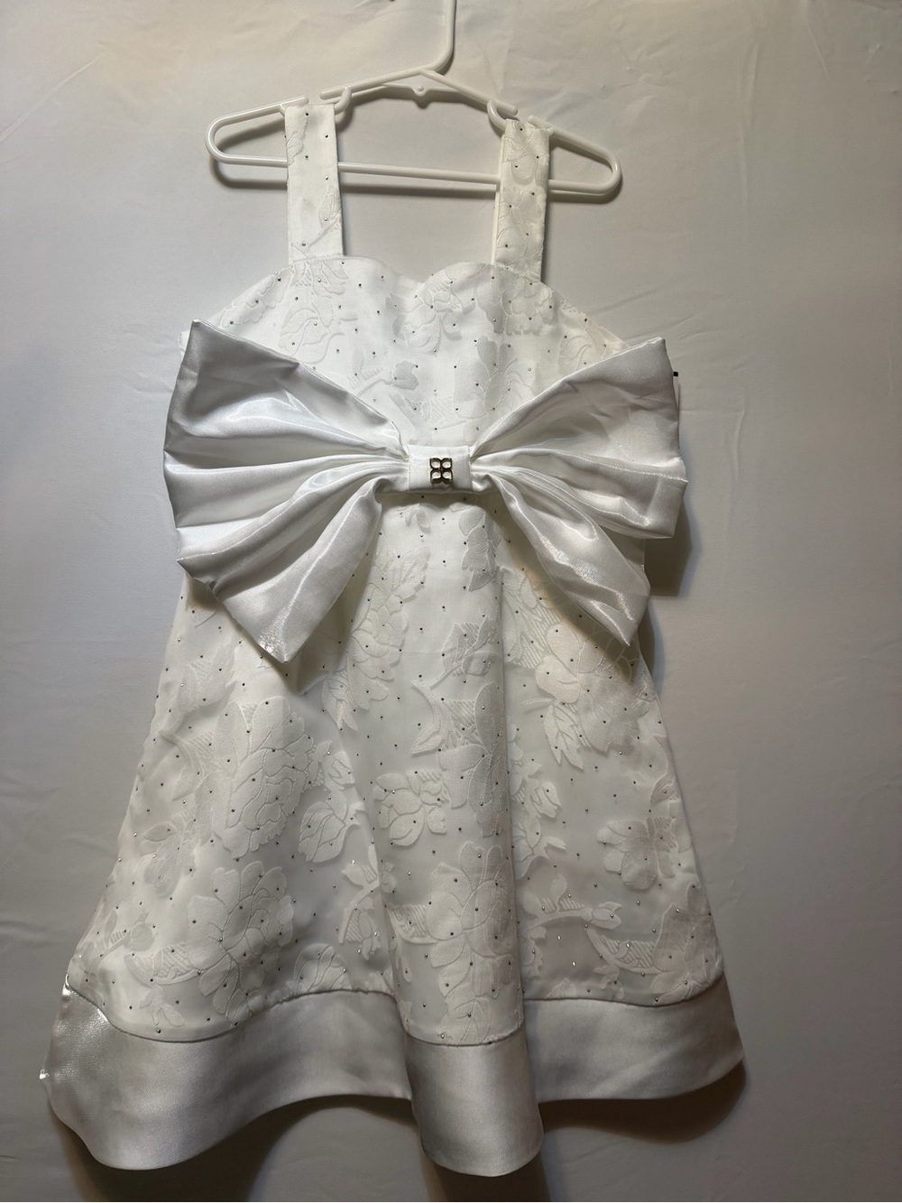 BCBGMaxAzria White Floral Bow-Front Girls' Formal Dress